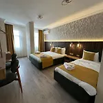 Taksim Peradise Hotel