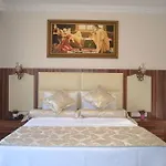 Taksim Peradise Hotel 3*