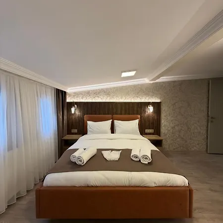 Taksim Peradise Hotell 3*