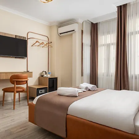 Отель Taksim Peradise 3*
