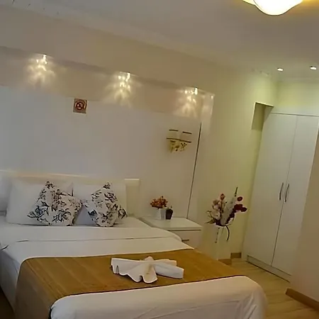 Taksim Peradise Szálloda 3*