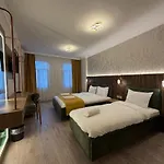 Szálloda Taksim Peradise 3*